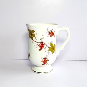 Royal Victoria fine bone china coffee cup